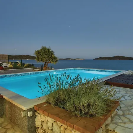 Awesome In Σπίτι διακοπών *