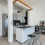Stunning In With Kitchen Sevid