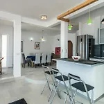 Stunning In With Kitchen