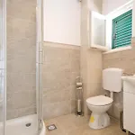 Stunning In With Kitchen *