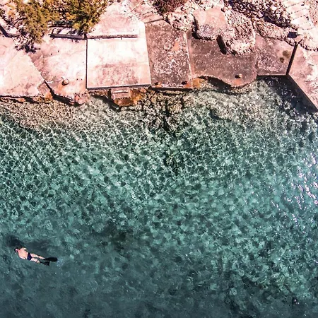 Дом отдыха Stunning In With Kitchen