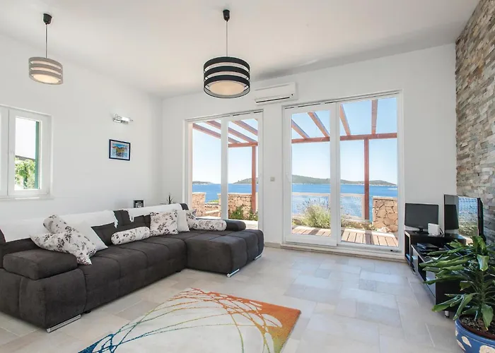 Stunning In With Kitchen Дом отдыха Севид