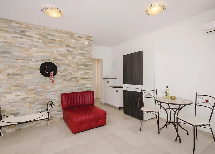 Stunning In With Kitchen Дом отдыха